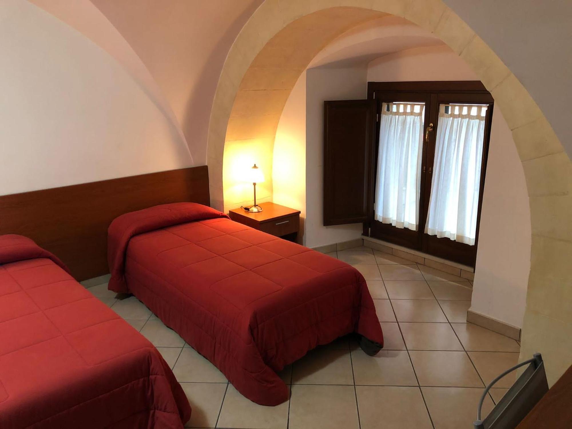 B&B Tarasia Ragusa Exterior photo